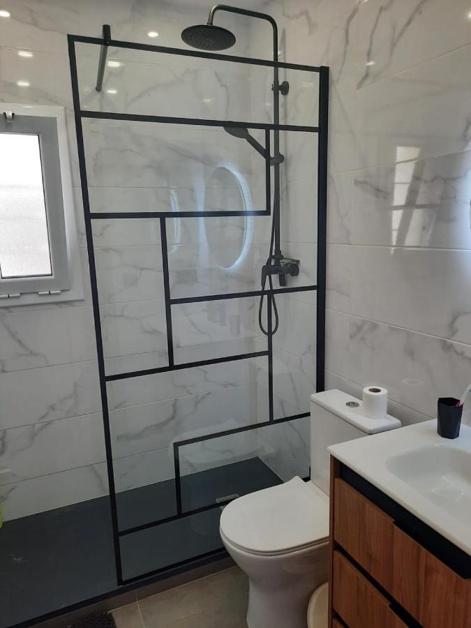 Apartamento Deluxe Cau Del Llop Llanca Bagian luar foto