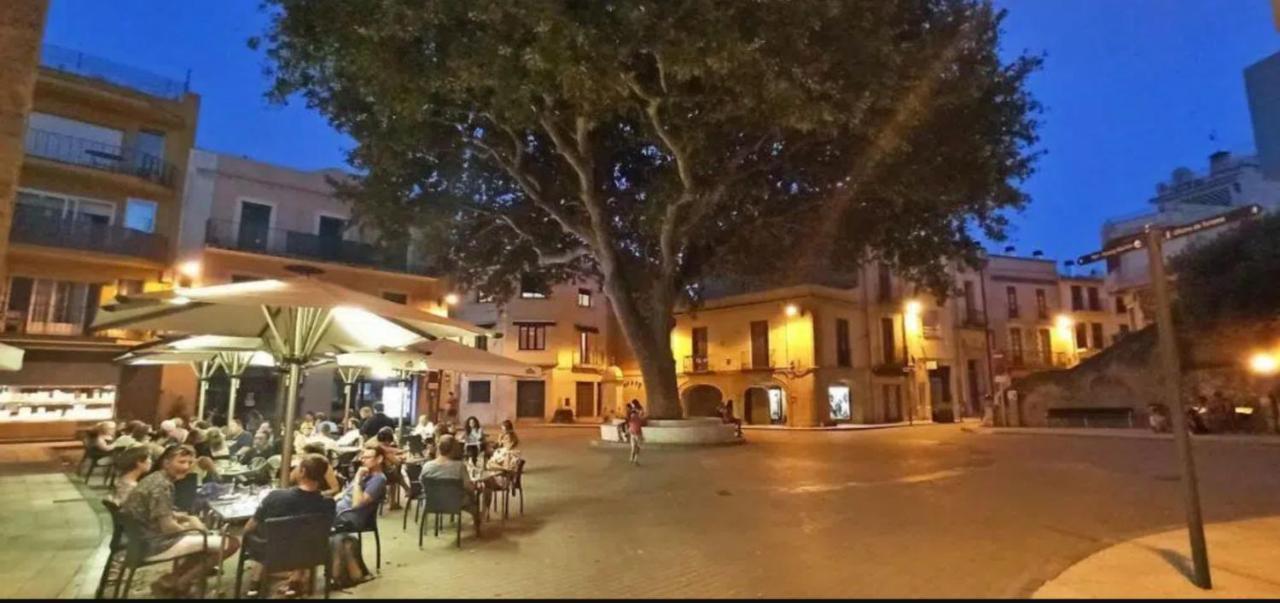 Apartamento Deluxe Cau Del Llop Llanca Bagian luar foto